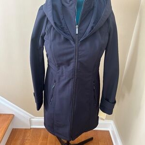 Michael Kors navy blue women’s jacket BNWT, size medium.
